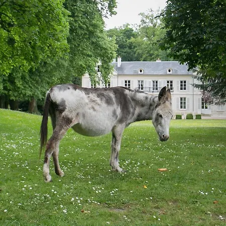Nyaraló Chateau De Bury *