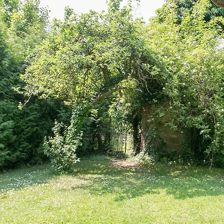Nyaraló Chateau De Bury
