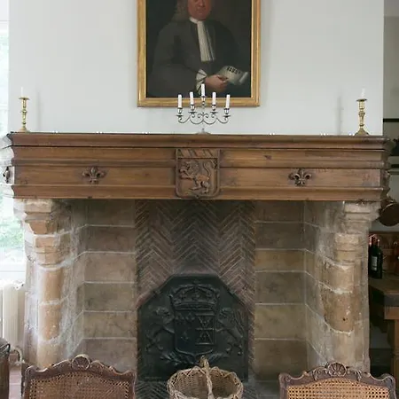 Chateau De Bury Nyaraló *